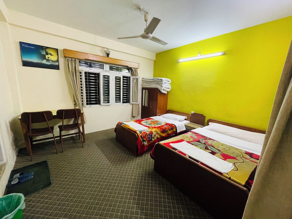 Standard Triple Room, Garden View