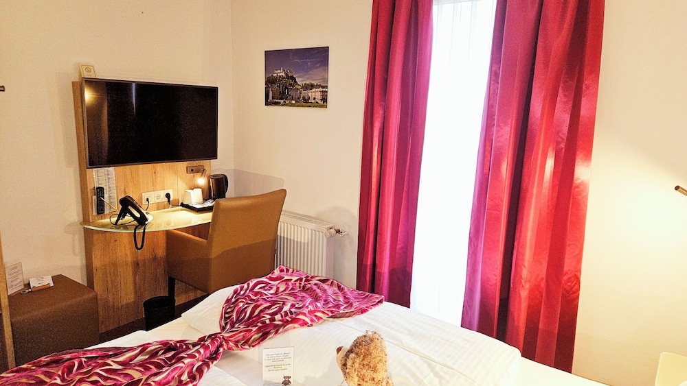 Economy Double Room, Balcony photo 3