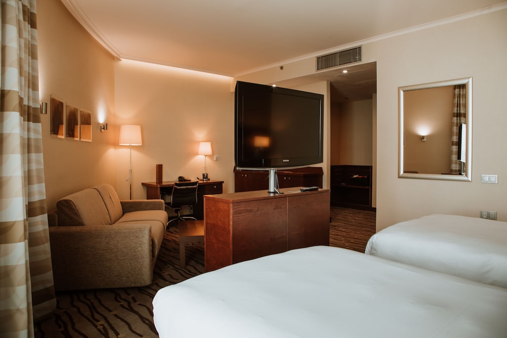 Deluxe Room, 2 Twin Beds - Photo 1