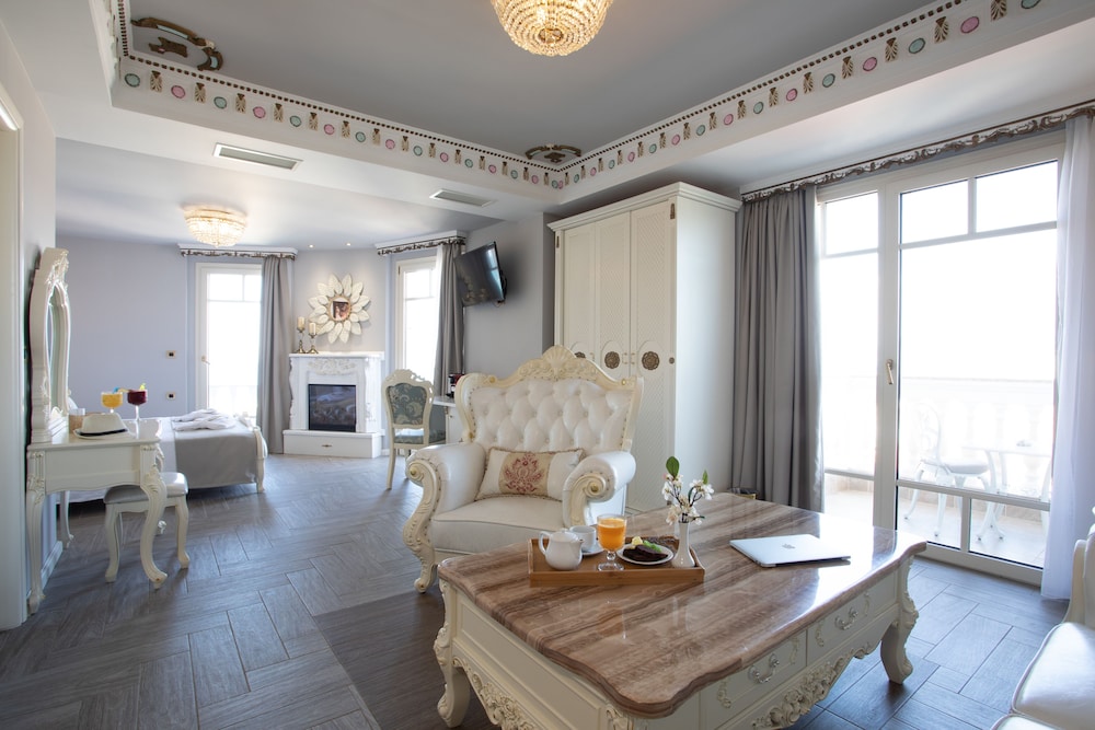 Junior Suite, Sea View - Photo 6