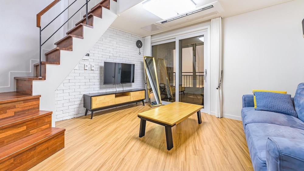 Basic Room, 1 Bedroom (302 (ocean view)) - Photo 9