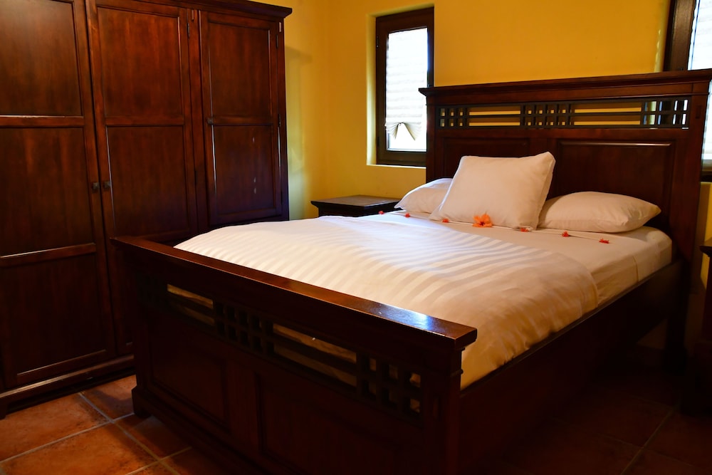 Luxury Condo, 2 Bedrooms