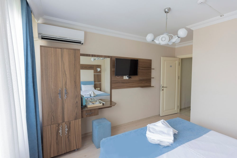 Standard Double Room photo 2