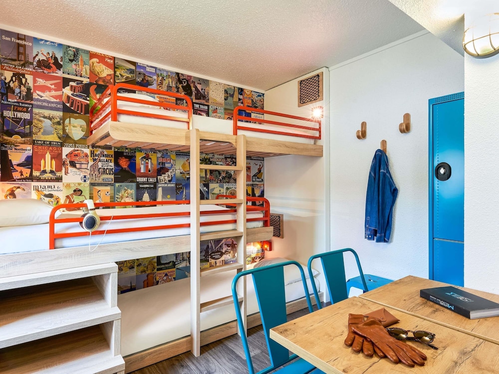 Standard Room, Multiple Beds photo 3