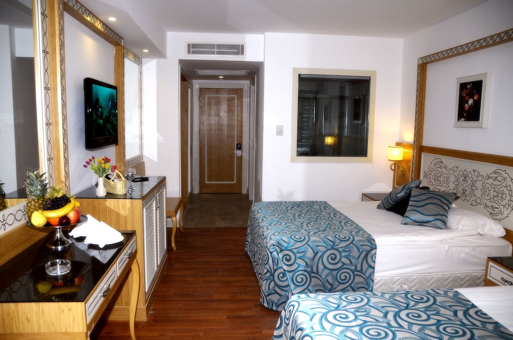Standard Room photo 3