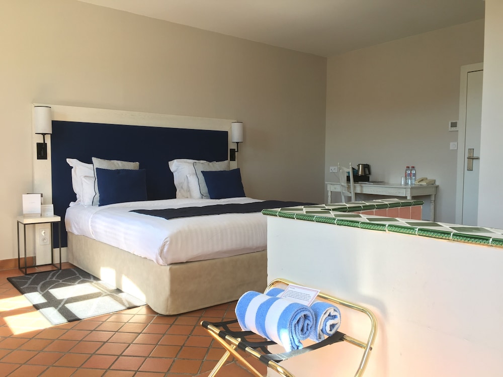 Classic Double Room, 1 Queen Bed