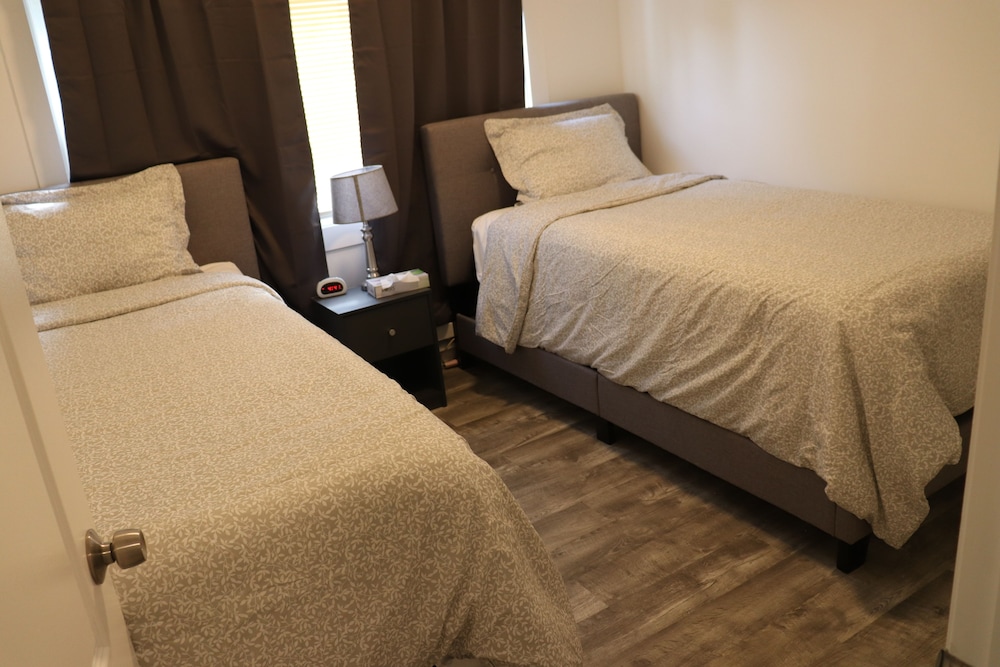 Suite 1 photo 2