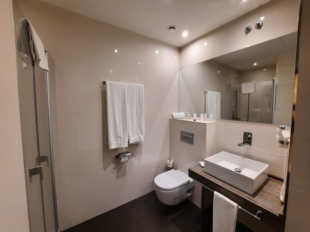 Standard Room photo 3