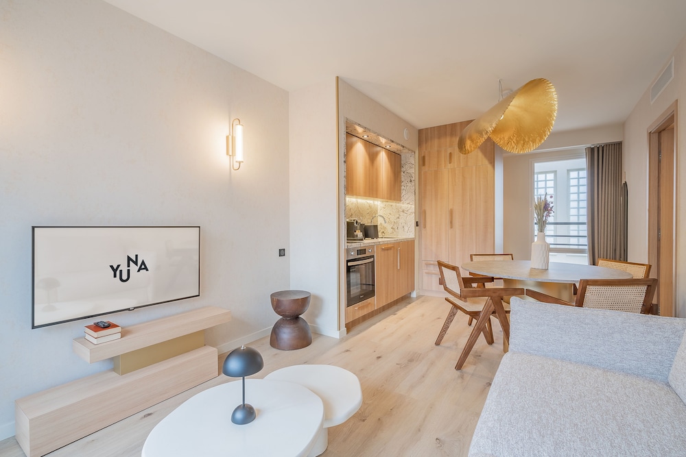 2 Bedroom Apartment Premium - 52m2 photo 2