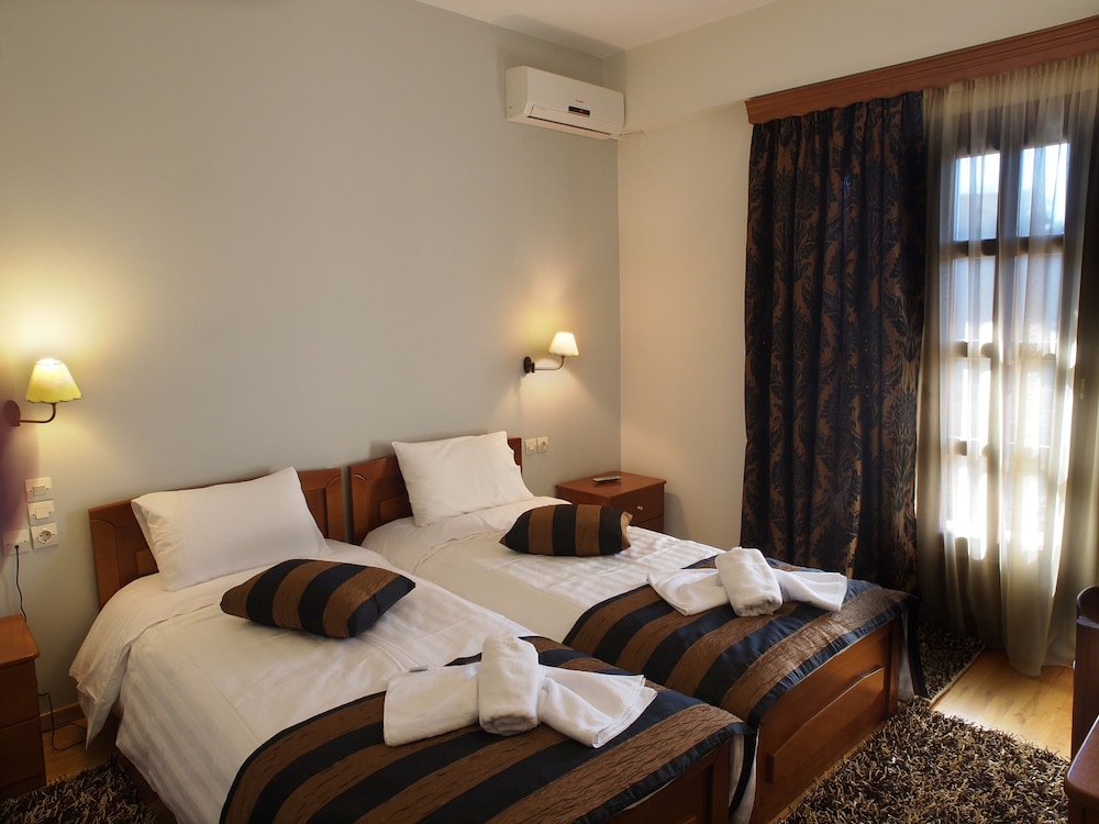 Double or Twin Room photo 1
