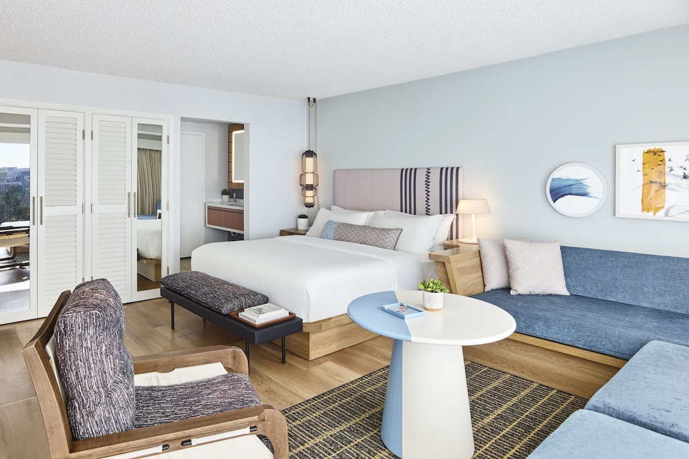 Coastal Suite
