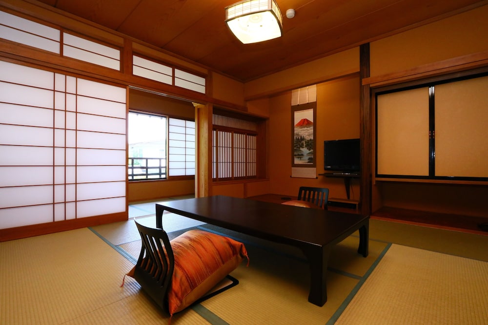 -Fuji- Japanese-Wesern Style Room