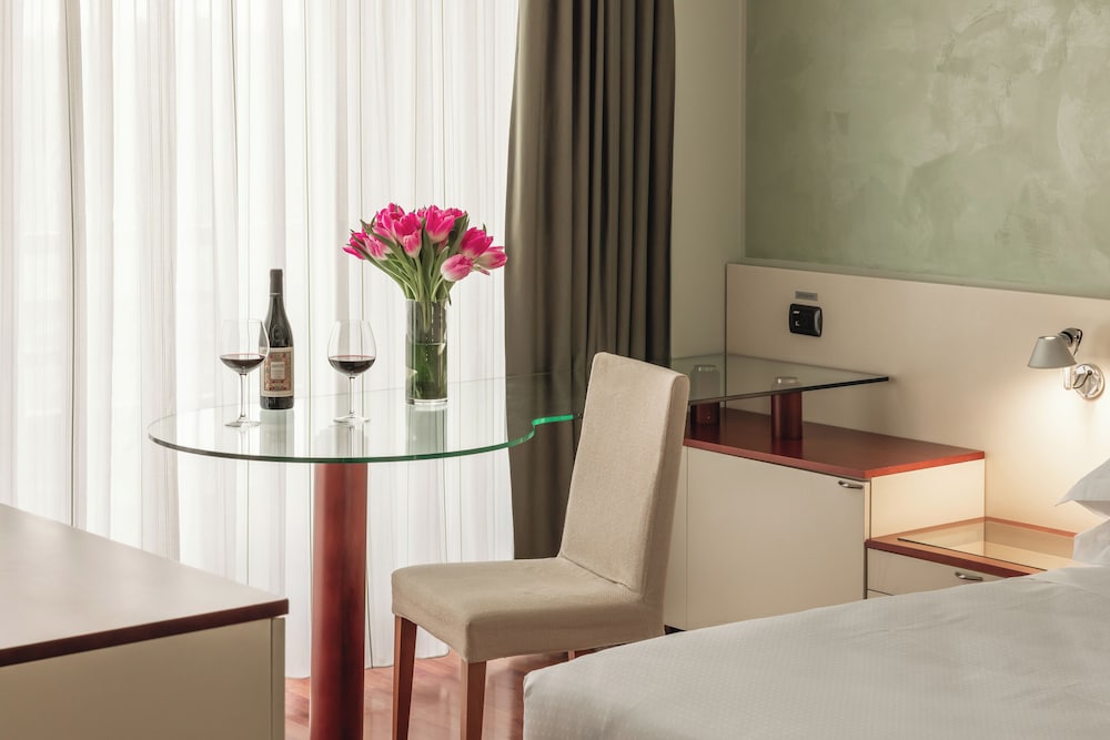 Classic Double Room - Photo 4