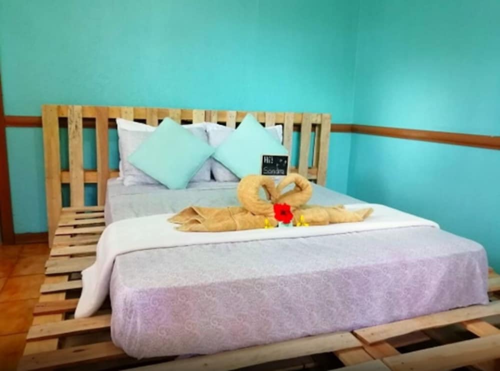 Basic Double Room, 1 Double Bed, Non Smoking, Garden View photo 1