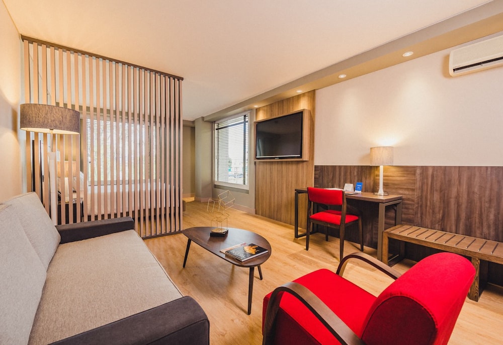 Junior Suite - Photo 1