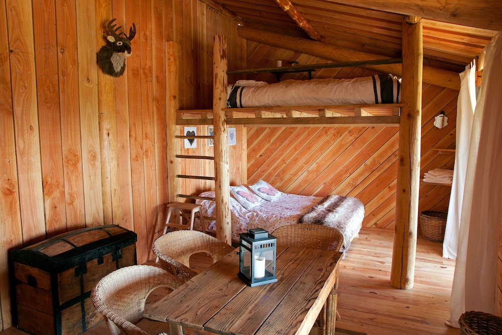 Cabin photo 1