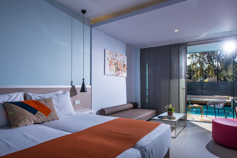 Double Room, Private Pool - Photo 3
