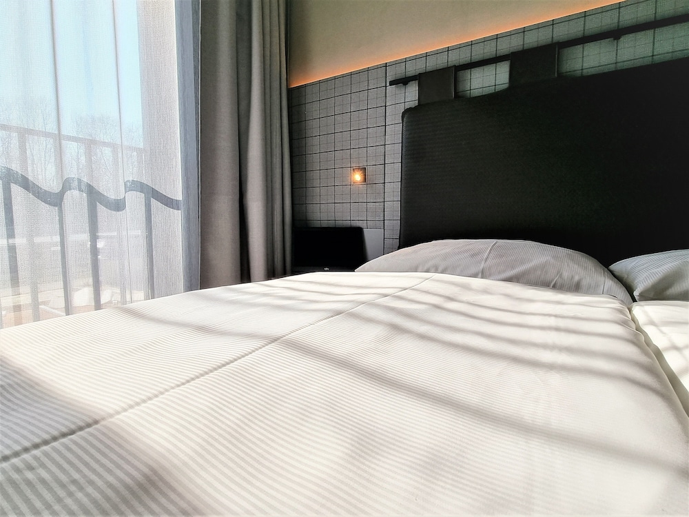 Exclusive Apartment, 2 Queen Beds, Non Smoking photo 1