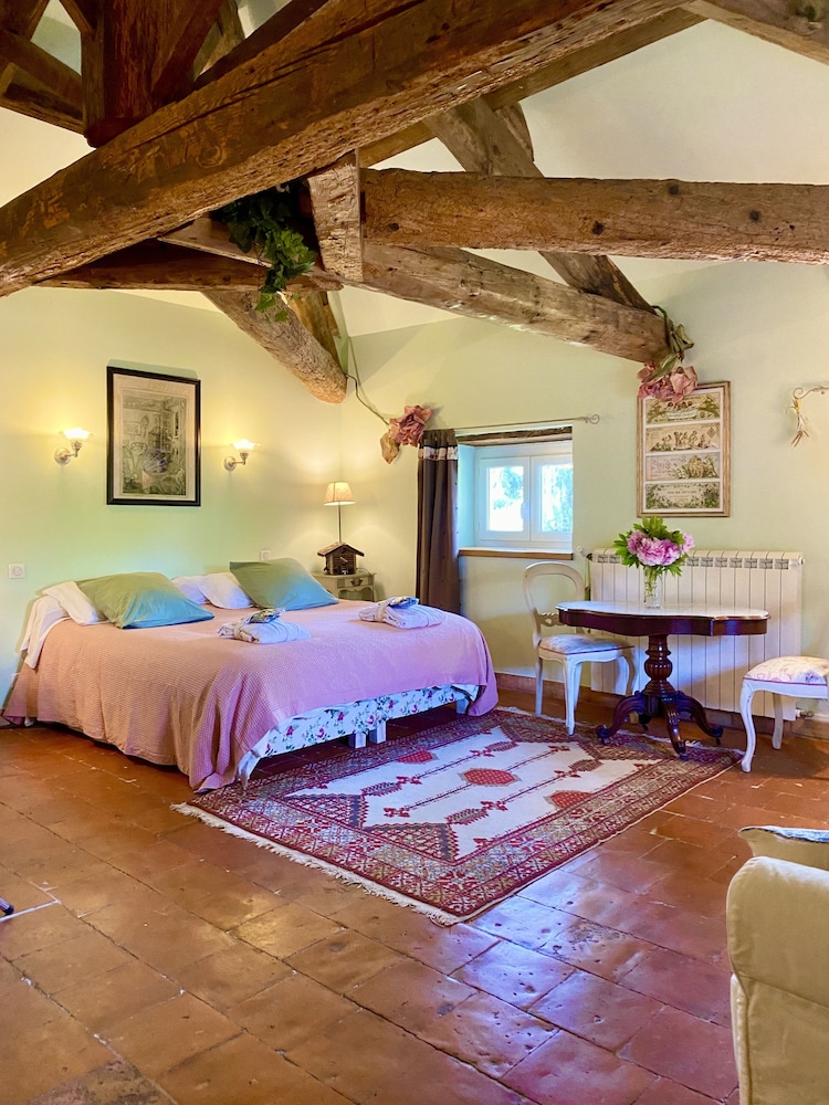 Superior Double or Twin Room, Ensuite, Pool View (Jade) photo 1