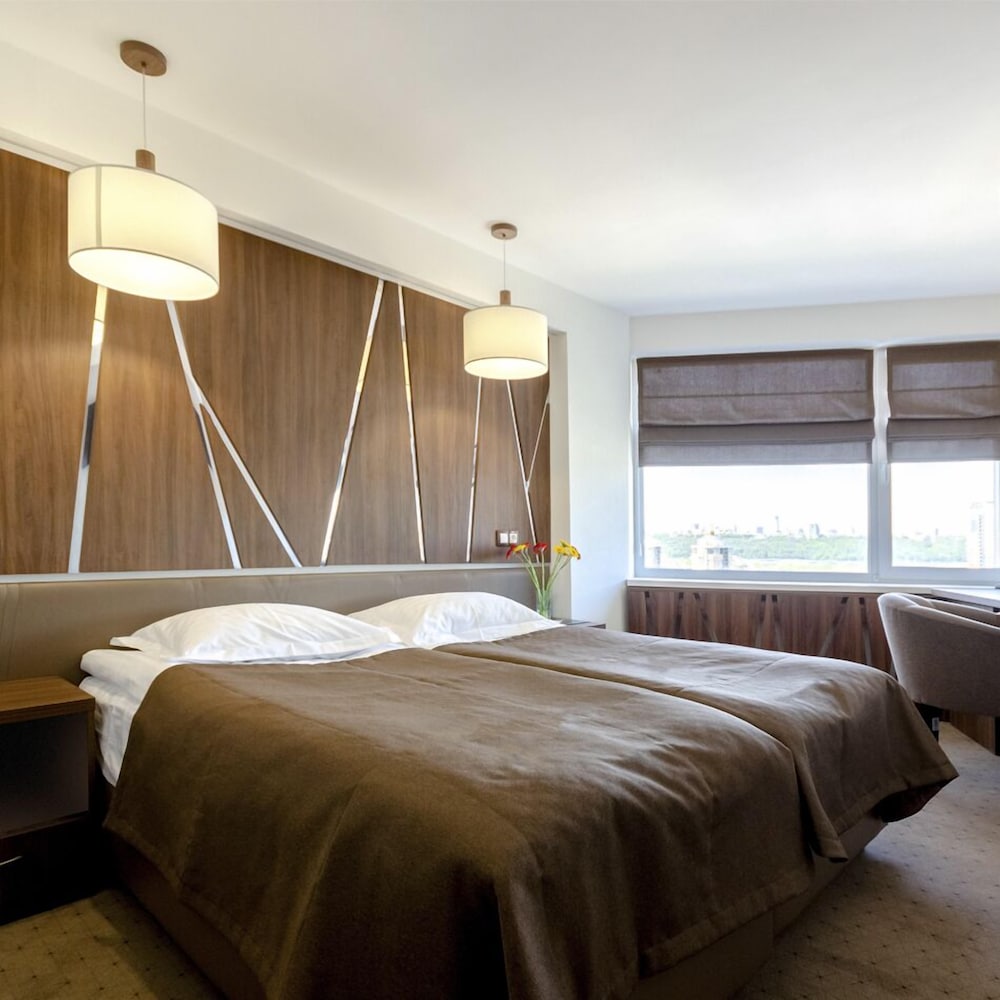 Junior Double Room