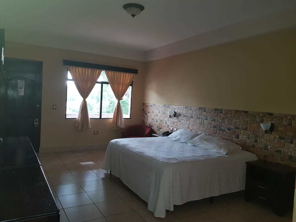 Single Room photo 2