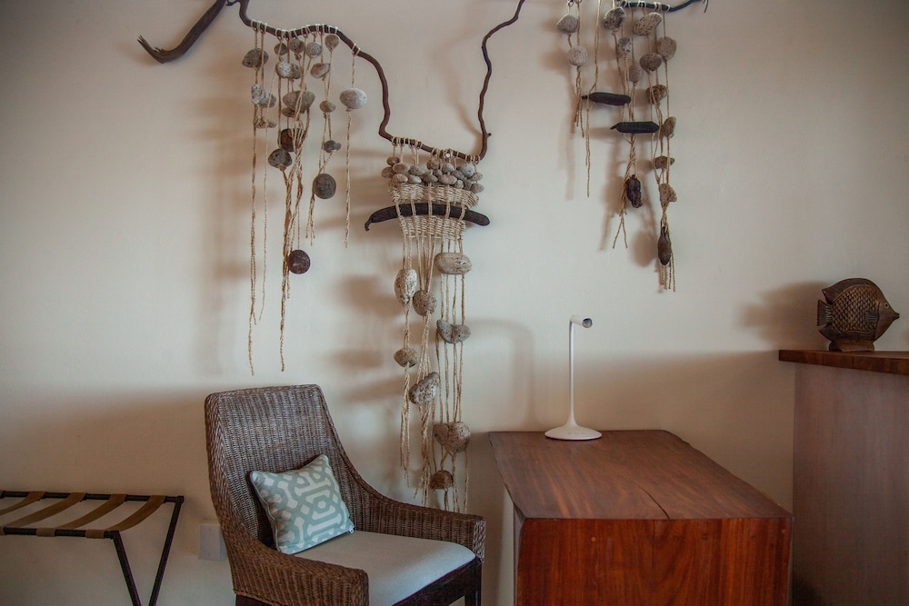 Spa Room, Beachfront photo 3