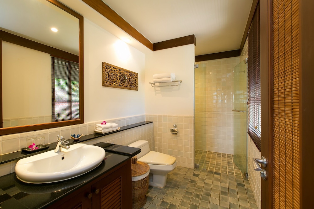 Villa photo 2