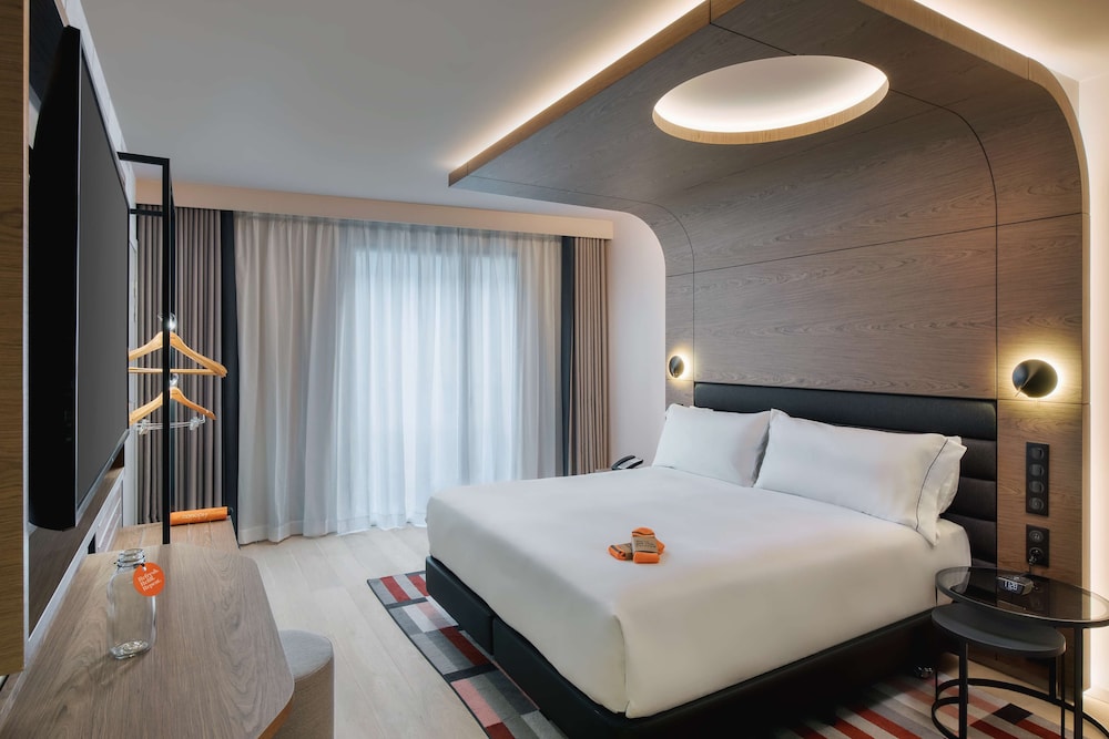 Premium Room, 1 Queen Bed
