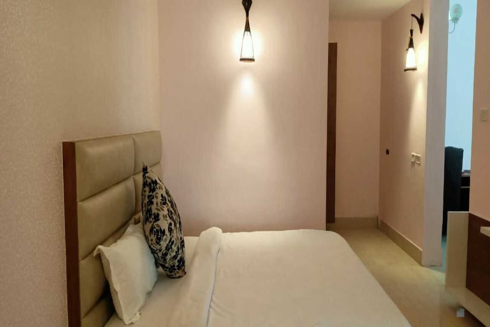 Luxury Hut photo 3