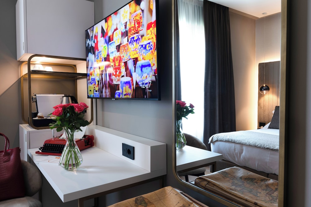 Superior Room, Garden View - Photo 1