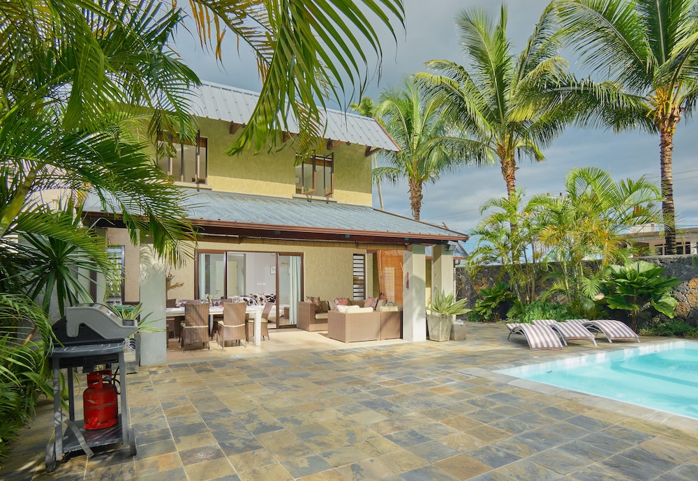 3 bedroom Villa photo 3