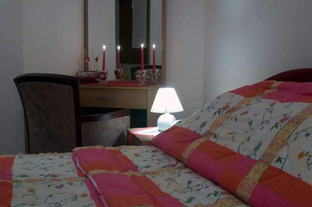 Single Room, Balcony, Sea View photo 1