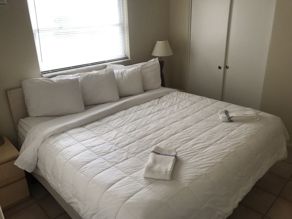 Room, 1 King Bed with Sofa bed, Kitchen (Water View / 2nd floor)
