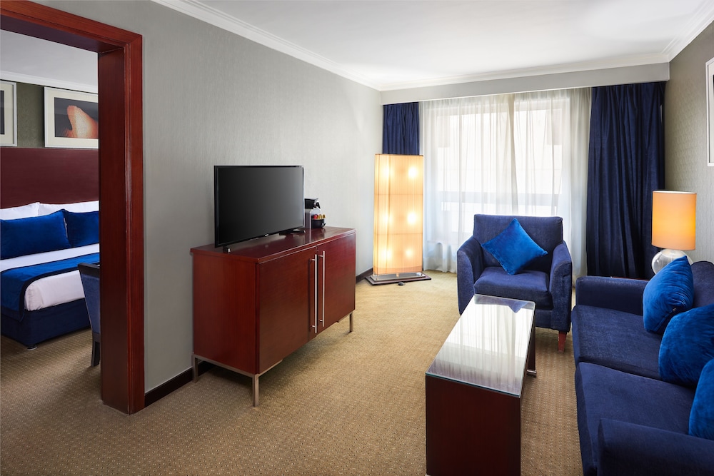 Executive Suite with Lounge access photo 2