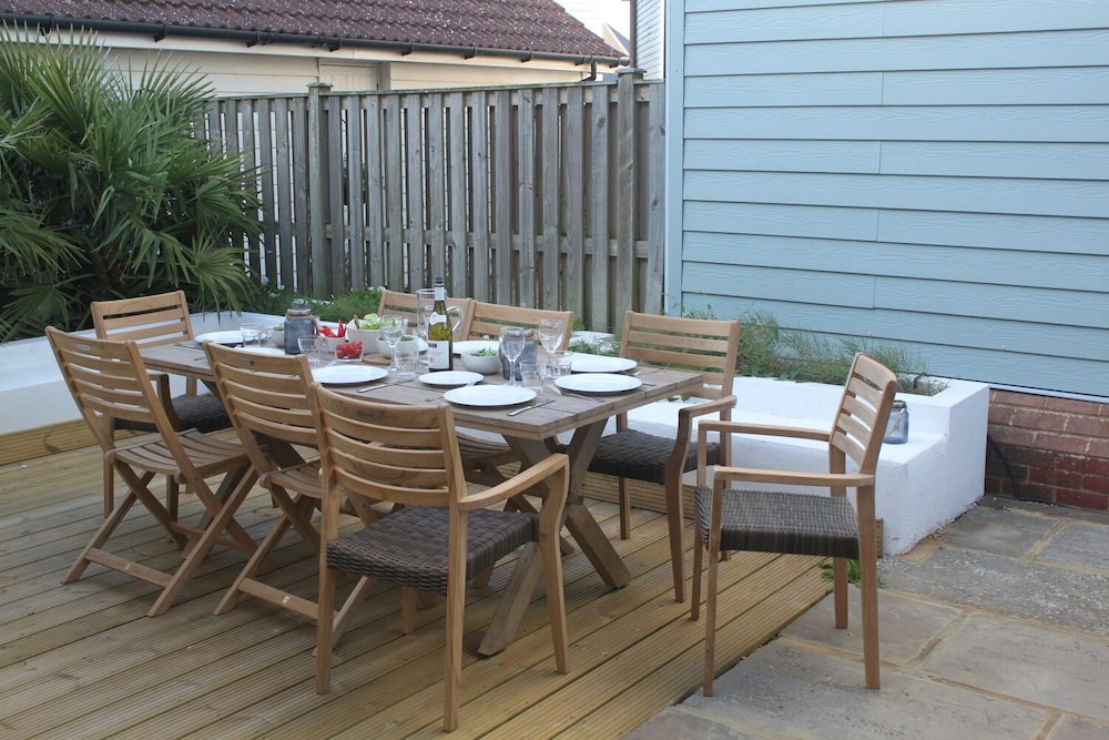 Family House photo 2