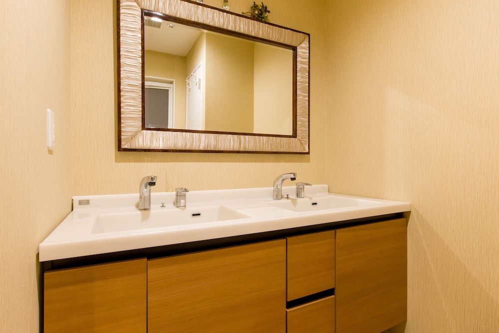 Japanese Style Room, For 8 People photo 2