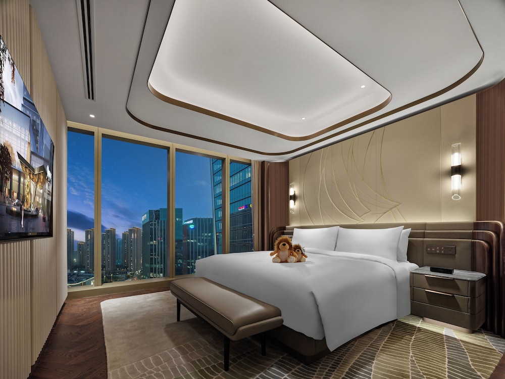MGM Ocean View Suite