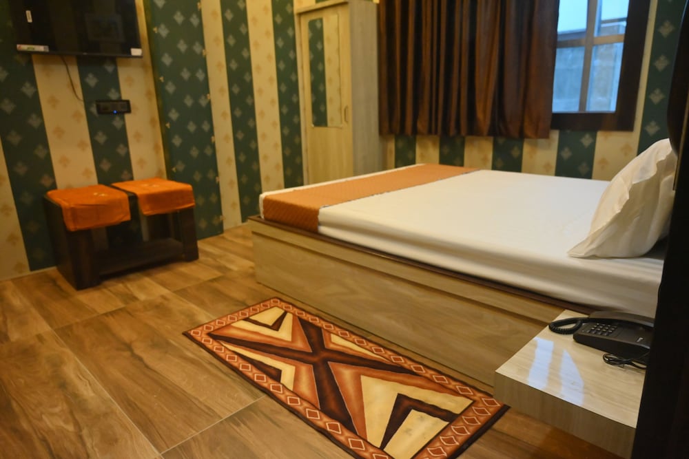 Standard Double Room - Photo 3