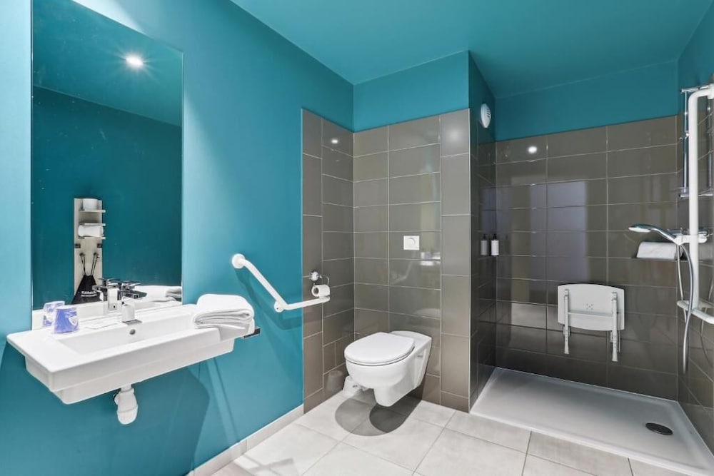 Double Room, Mobility Accessible