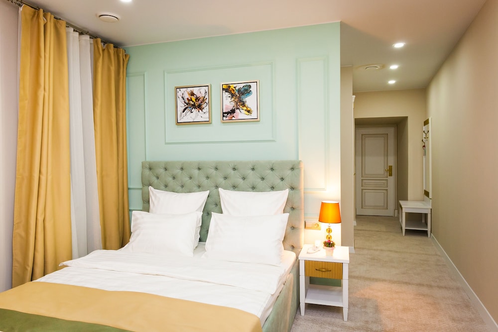 Suite photo 1