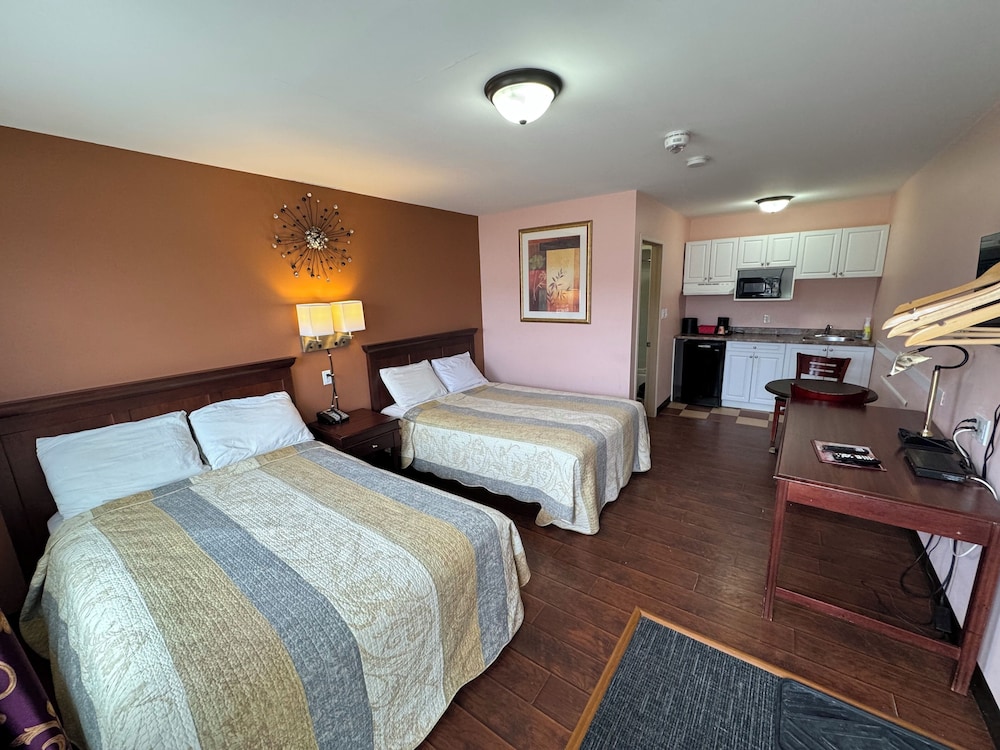 Room, 2 Double Beds, Non Smoking, Kitchenette
