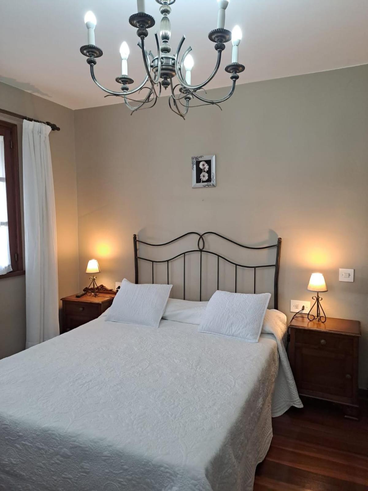 Double Room with Private Bathroom photo 2