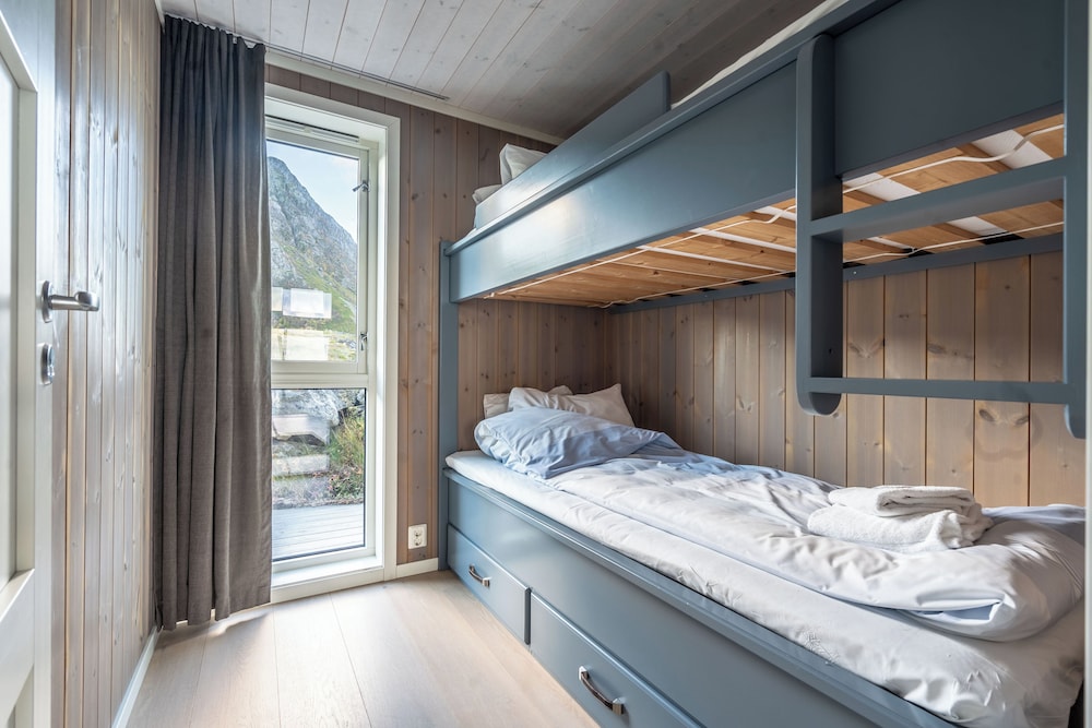 Deluxe House, 3 Bedrooms, Ocean View photo 3