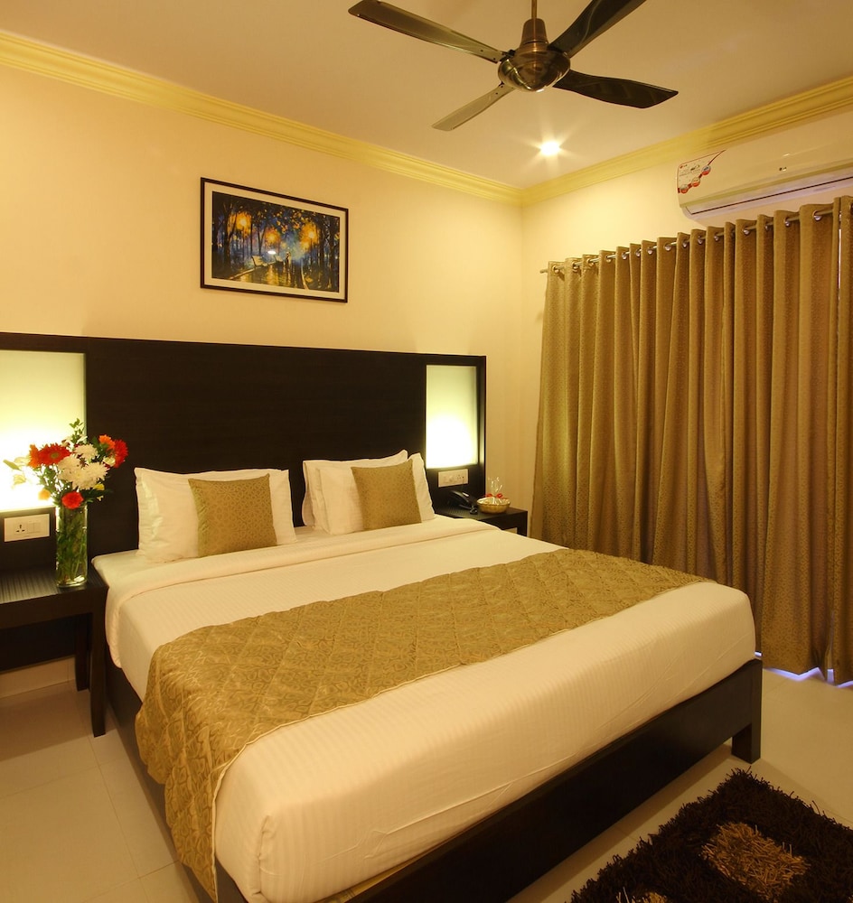 Deluxe Room, 1 Double Bed - Photo 4