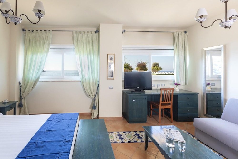 Superior Studio Suite photo 1
