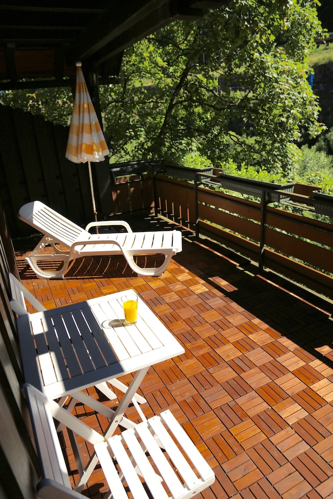 Triple Room, River View photo 3
