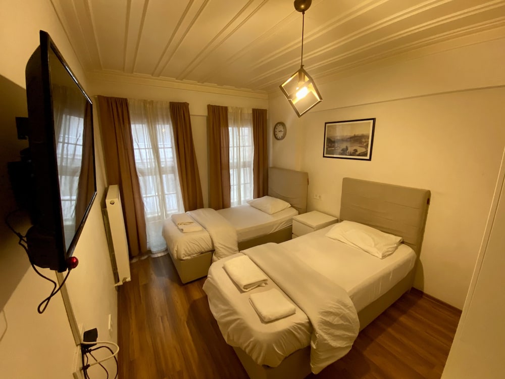 Economy Double or Twin Room photo 1