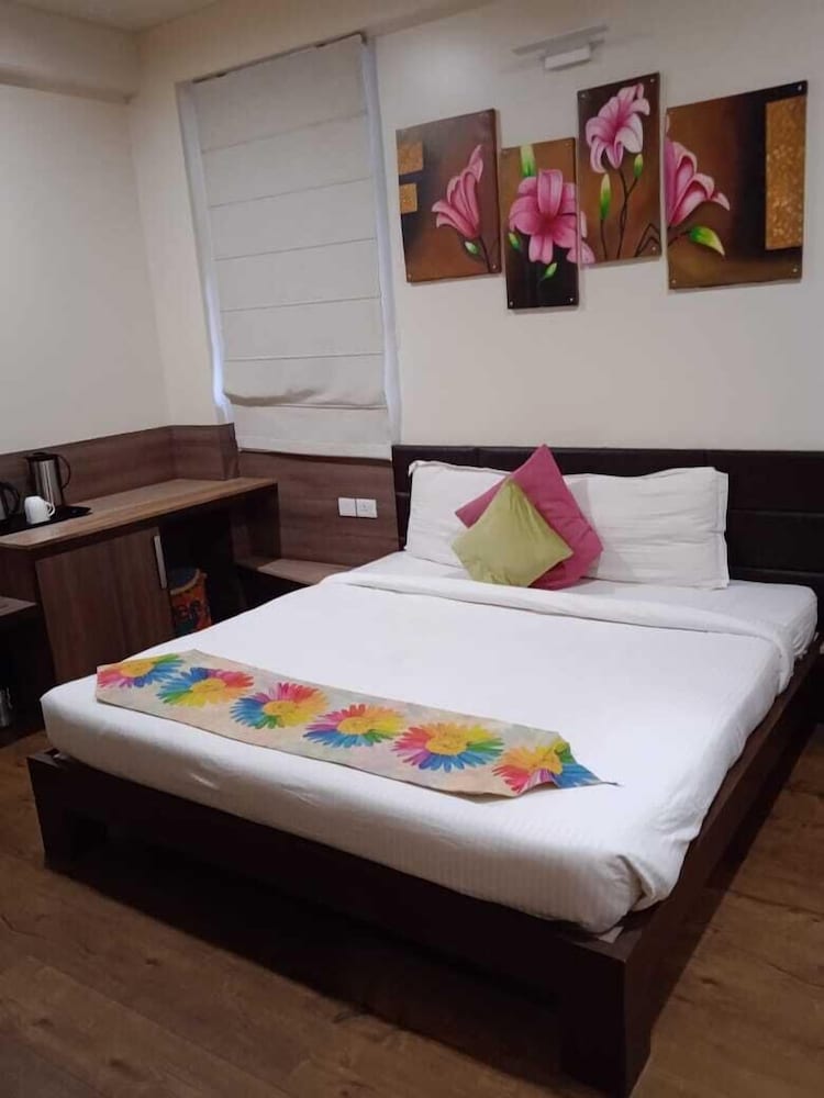 Deluxe Double Room - Photo 2