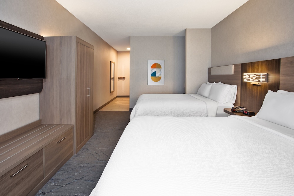 Standard Room, 2 Queen Beds, Mobility Accessible, Non Smoking (Communications) - Photo 1
