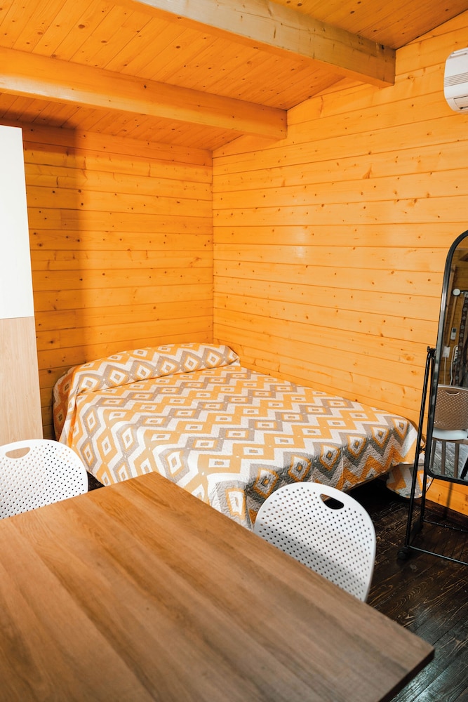 Basic Bungalow photo 3